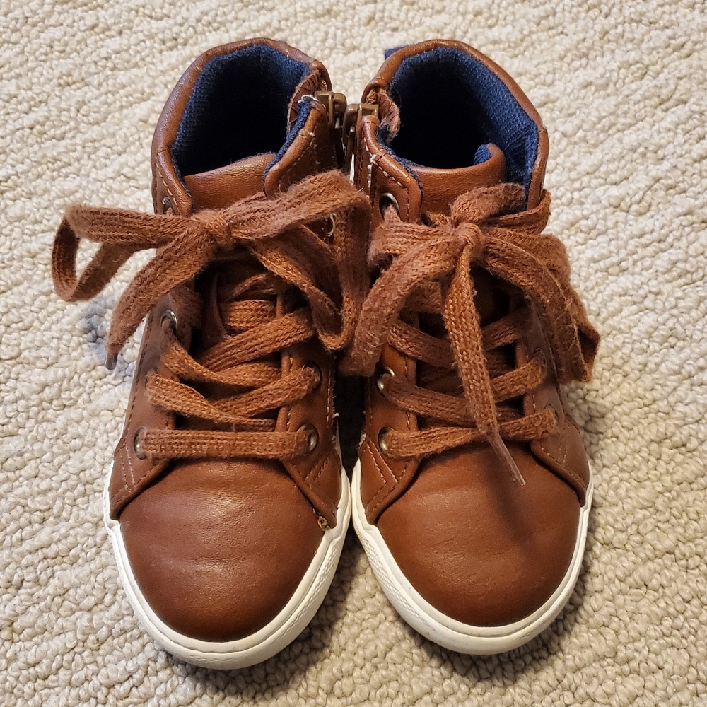 Cat & Jack brown boots